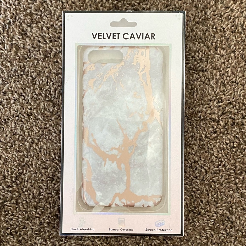 NEW - Velvet Caviar iPhone 10 Plus Phone Cover